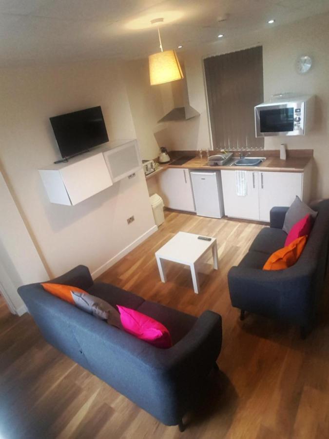 Premier Lodge Central Wolverhampton Bagian luar foto