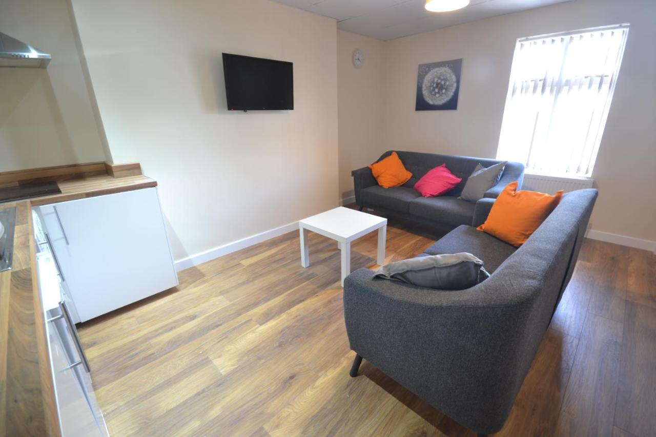 Premier Lodge Central Wolverhampton Bagian luar foto