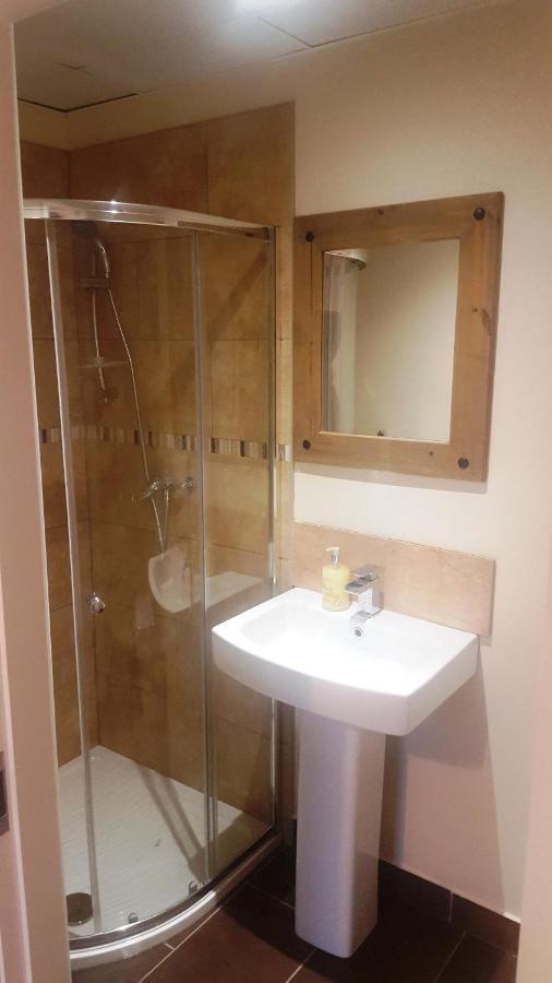 Premier Lodge Central Wolverhampton Bagian luar foto